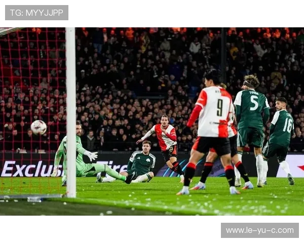 费耶诺德荷甲争冠遥不可及,领先优势明显 费耶诺德荷甲争冠遥不可及,领先优势明显