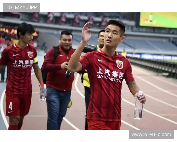 韦世豪海港首秀亮眼,锋线冲击力尽显 韦世豪海港首秀亮眼,锋线冲击力尽显