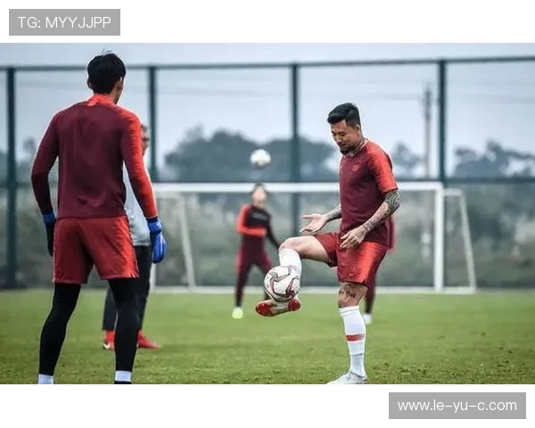 张琳芃防守稳健，展现顶级实力助力球队稳固后防