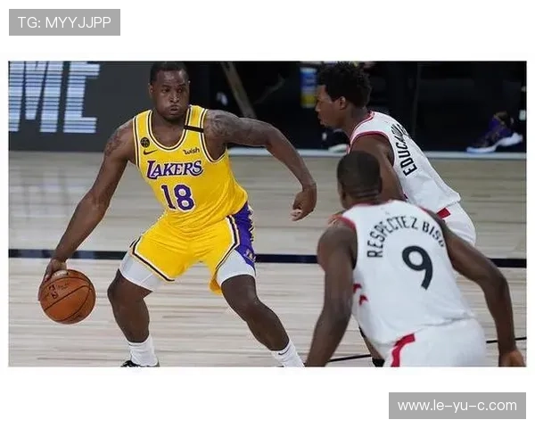 维特斯逼抢体系引发足坛热议：战术革新引领比赛节奏新变革